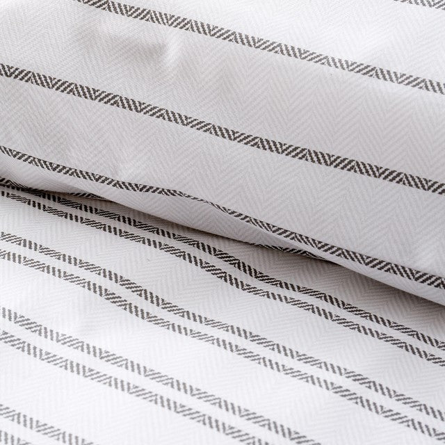 Turner Bianca Style Sisters Frill Stripe Double Duvet Cover (British brand)