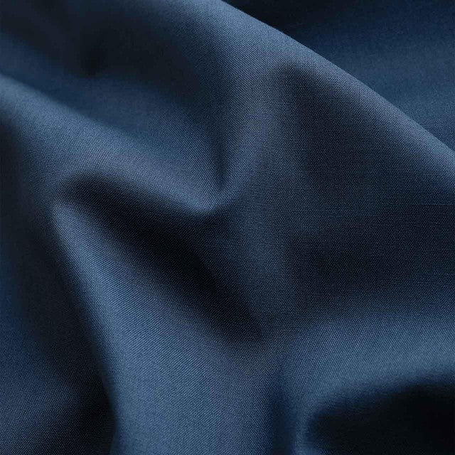 M&S navy bedding set super king size, imported from the UK