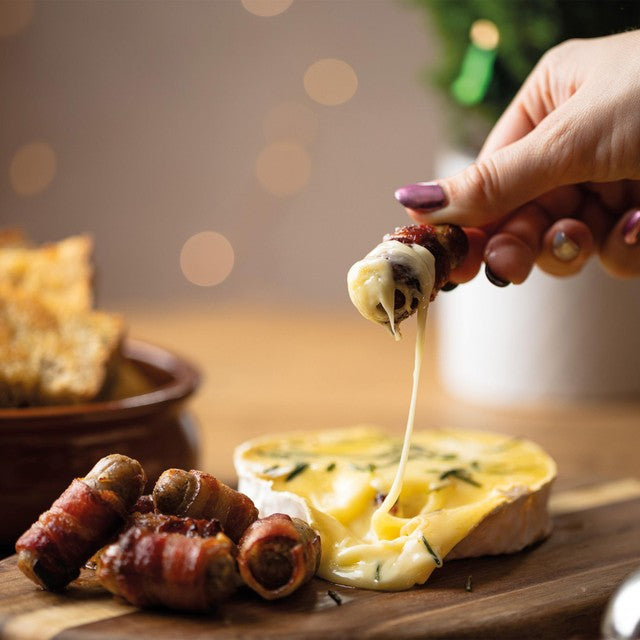 Jolly Hog Pigs in Blankets with Treacle Cured Bacon 210g (British brand)
