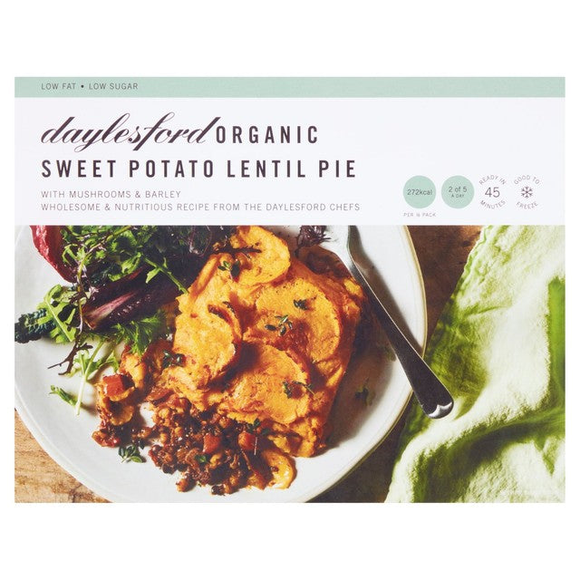 Daylesford Organic lentil and mushroom sweet potato pie 680g - British product