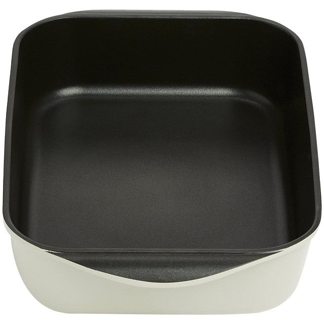 M&S cast aluminium roaster ivory 34cm, imported from the UK
