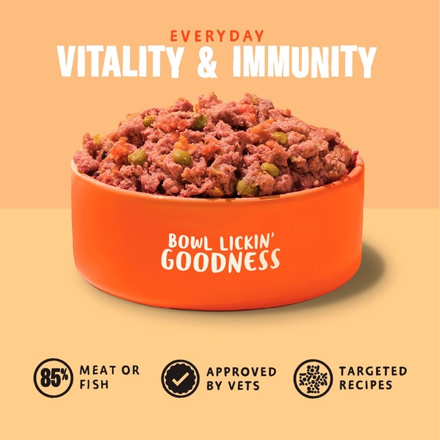 Barking Heads Bowl Lickin' Chicken wet dog food 300g - British product