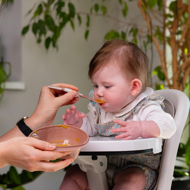 Vital Baby weaning spoons natural 5pk (British brand)