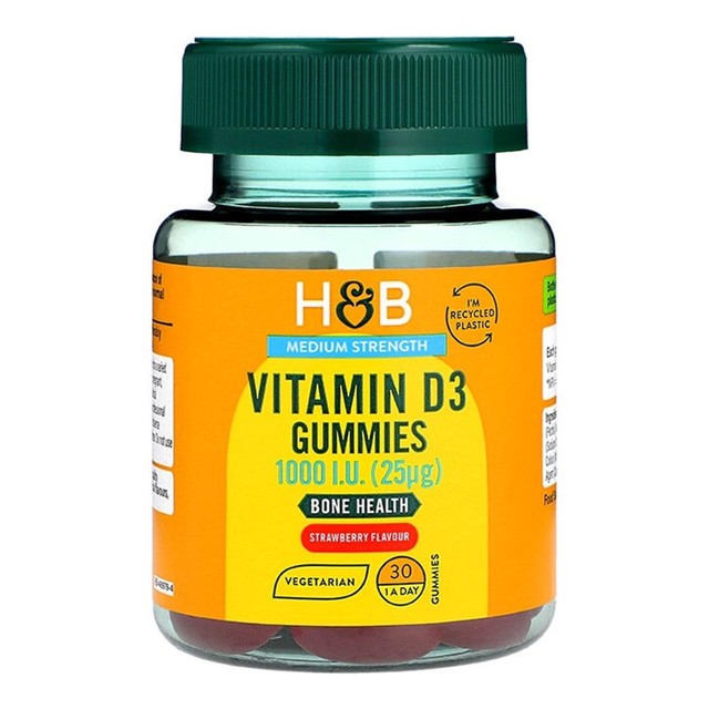 Holland & Barrett vitamin D3 1000 IU vegetarian strawberry gummies 30 count, UK version