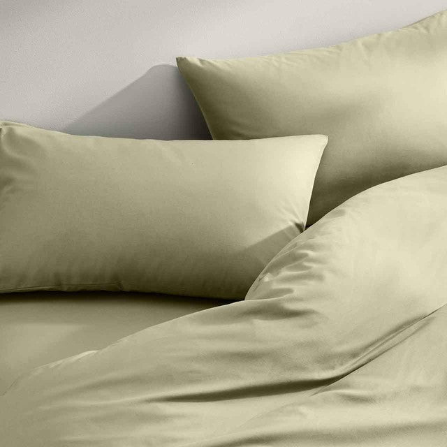 M&S Green Super King Bedding Set, imported from the UK