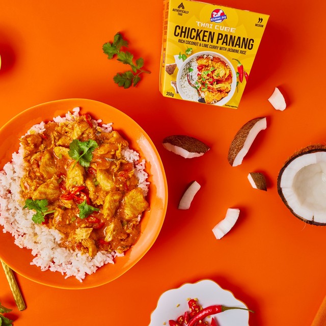 Kitchen Joy Chicken Panang Curry ready meal 350g, UK version