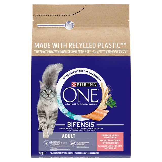 Purina One salmon dry cat food 3kg, imported from the UK