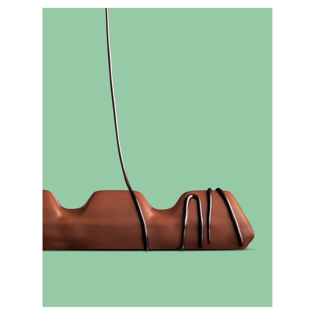 Kinder Bueno milk chocolate and hazelnut chocolate bars 3 x 43g, UK version