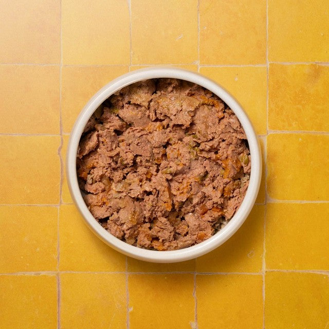 Pooch & Mutt chicken wet dog food 375g, imported from the UK