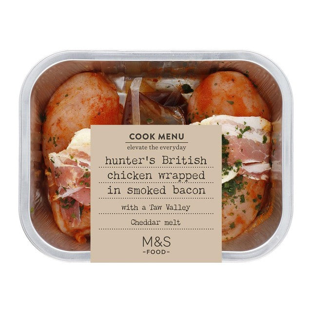 M&S Hunters Chicken Breasts Smoked Bacon 471g, imported from the UK