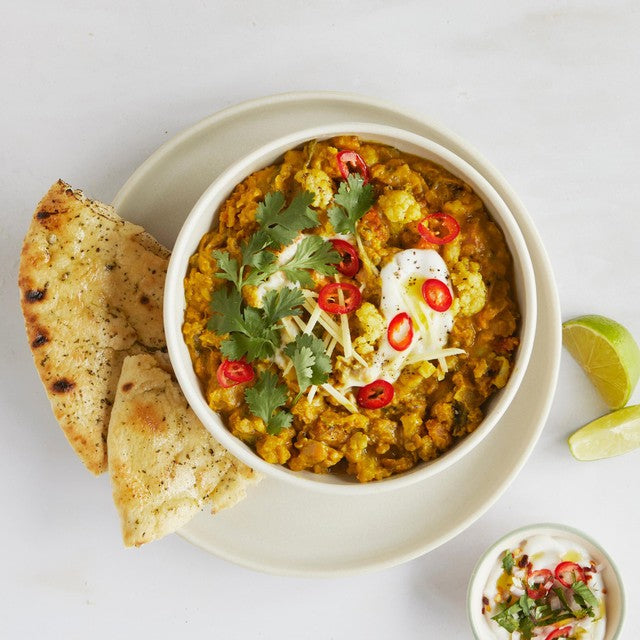 Plants Cauliflower & Lentil Dhal frozen ready meal 300g - British product