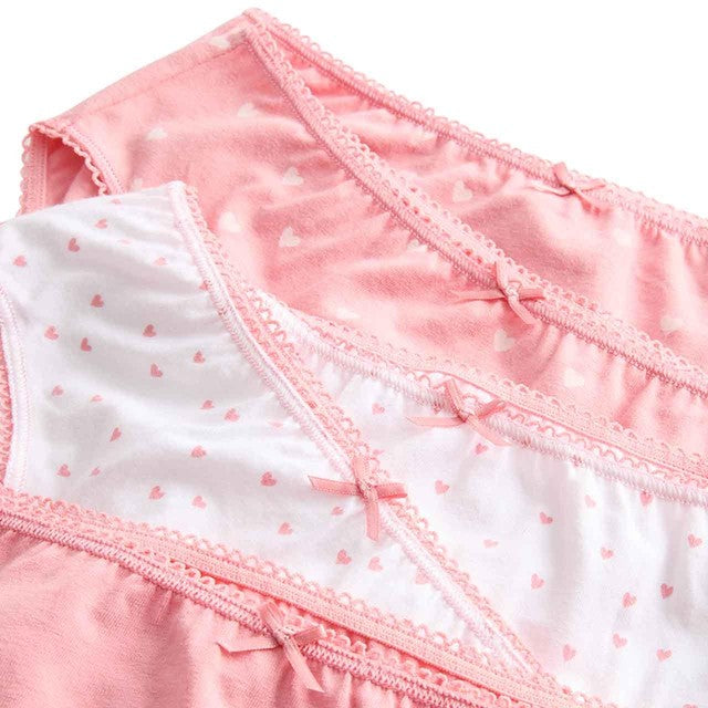M&S Girls Cotton Heart Knickers Pink Mix 4-5 Years, imported from the UK