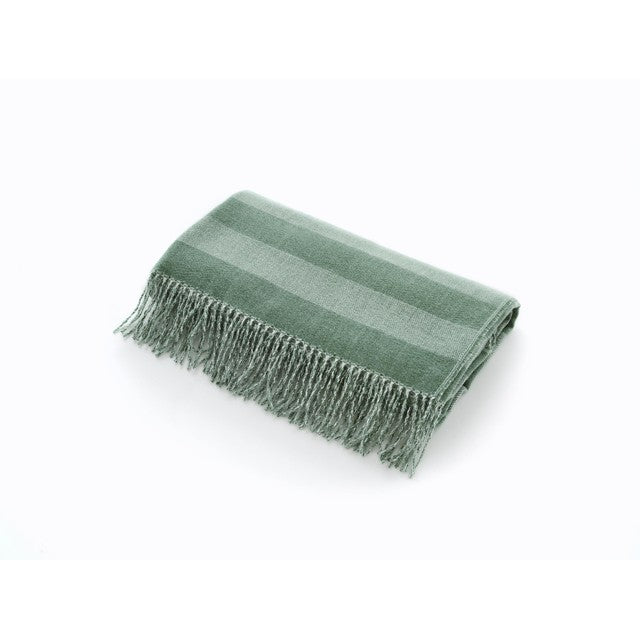 The Lyndon Company green woven throw 130 x 160cm (British brand)