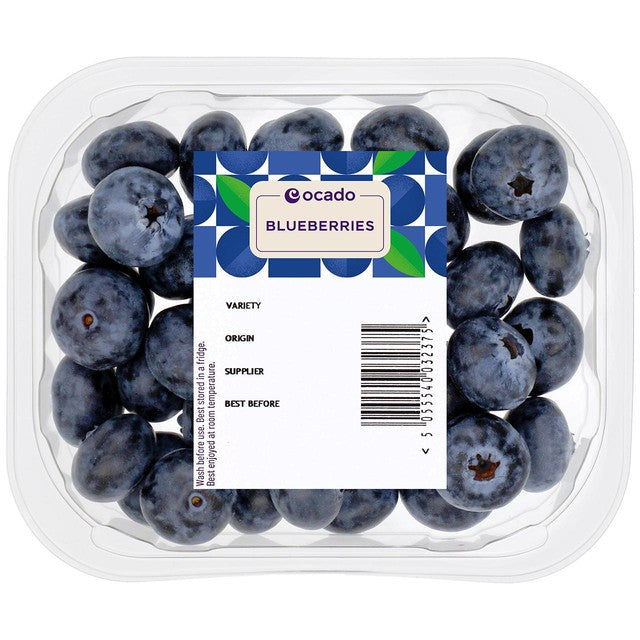 Ocado blueberries 150g, imported from the UK