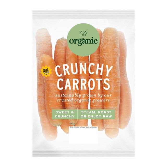 Marks & Spencer Organic Carrots 550g bag, imported from the UK