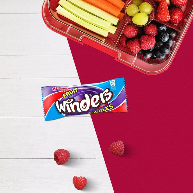 Kellogg's Winders Strawberry & Blackcurrant fruit snack roll 85g, UK version
