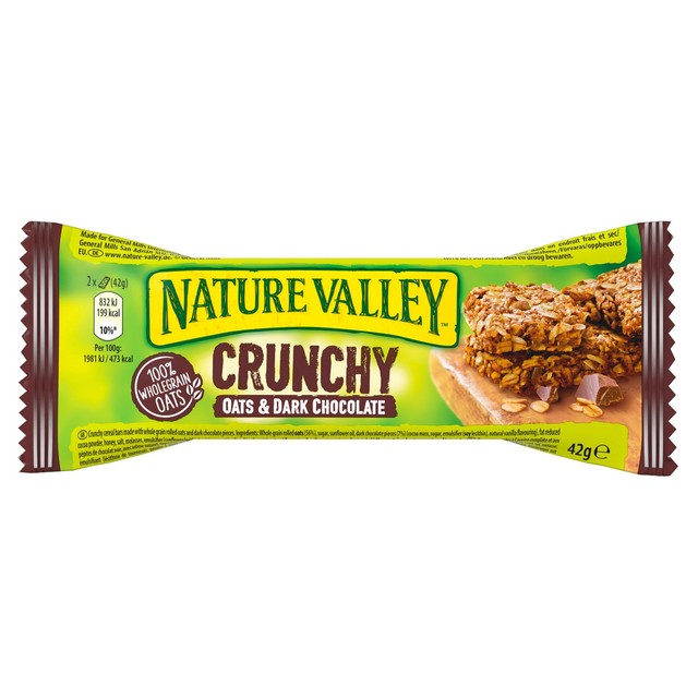 Nature Valley crunchy dark chocolate and oats cereal bars 18 x 42g, imported from the UK