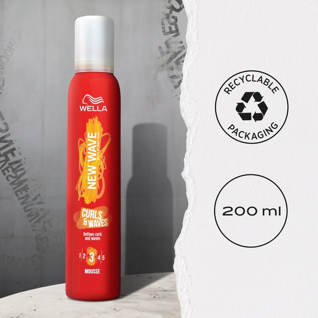 Shockwaves curls and waves hair mousse 200ml (British brand)
