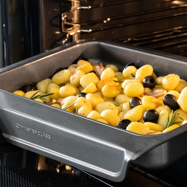 MasterClass Smart Stack Non-Stick Small Baking Tray