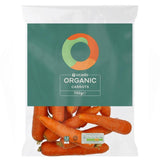 Ocado organic carrots 750g, imported from the UK
