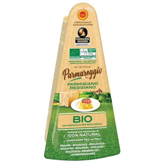 Parmareggio Parmigiano Reggiano Organic cheese 150g, imported from the UK