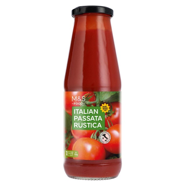 Marks and Spencer Italian Tomato Passata 690g, imported from the UK