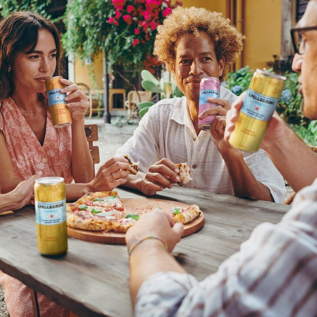 San Pellegrino Essenza cherry and pomegranate flavoured sparkling water 4 x 330ml cans (British brand)