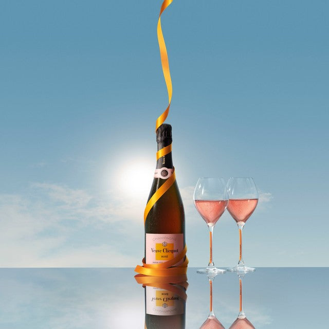 Veuve Clicquot Rosé Champagne 75cl (British brand)