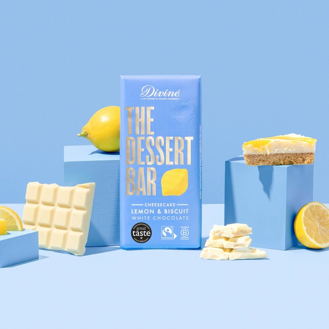 Divine lemon cheesecake white chocolate bar 180g - British product