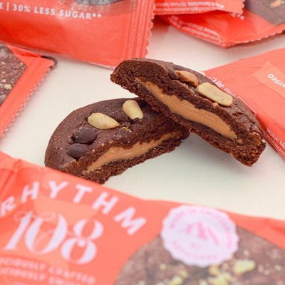 Cookie mou fourré au chocolat et beurre de cacahuète vegan Rhythm 108 50g