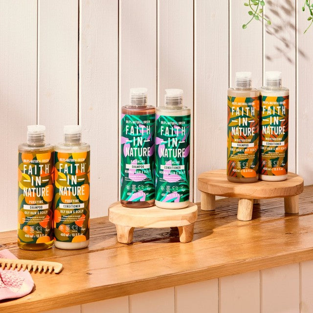 Faith in Nature grapefruit and orange shampoo 400ml - British product