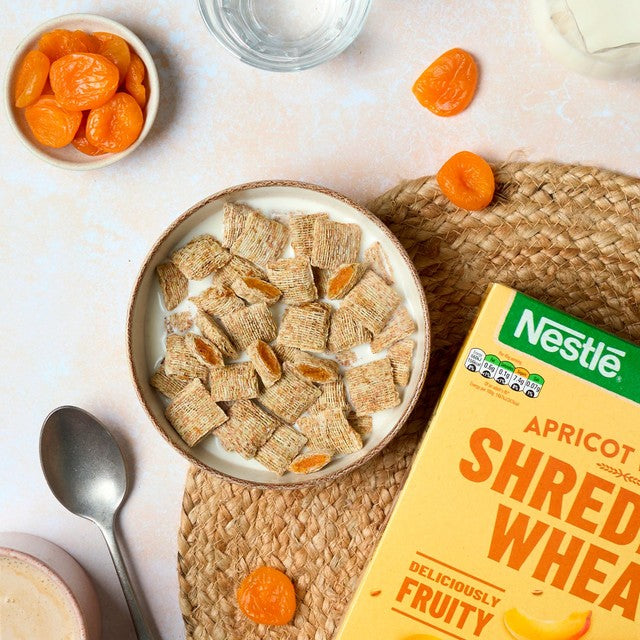 Nestle Shredded Wheat Bitesize Apricot Wheats cereal 450g (British brand)
