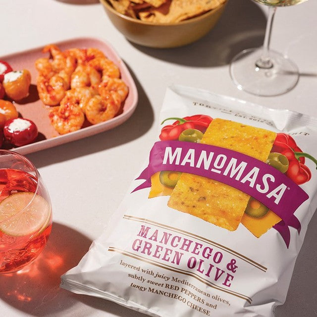 Manomasa Manchego & Green Olive tortilla chips 140g, imported from the UK