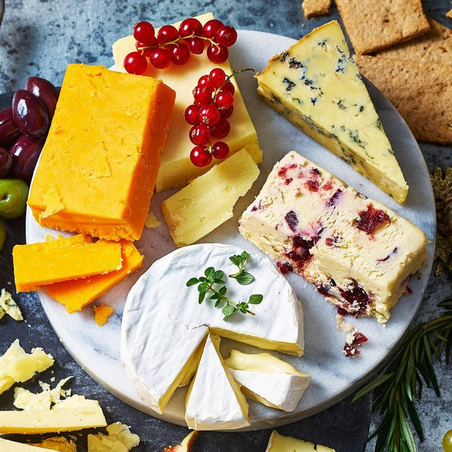 M&S Cheeseboard Favourites 530g, imported from the UK