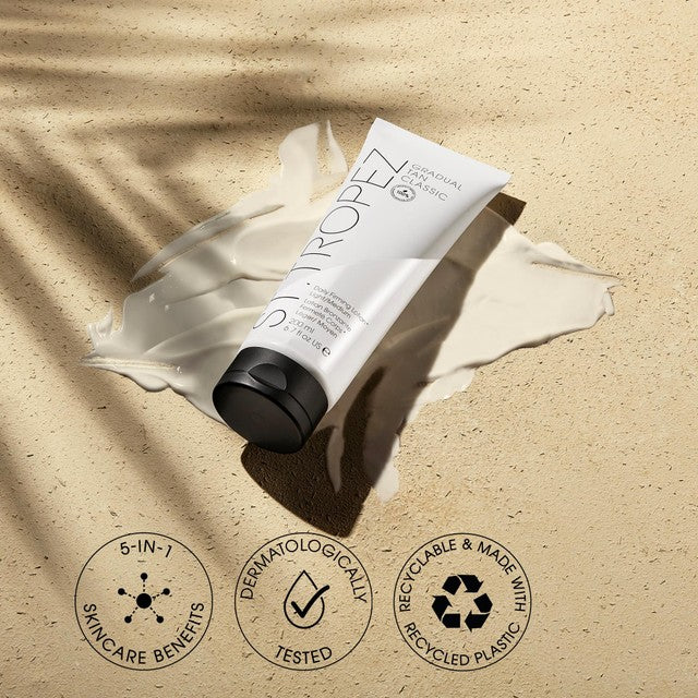St Tropez gradual tan lotion Light 200ml (British brand)