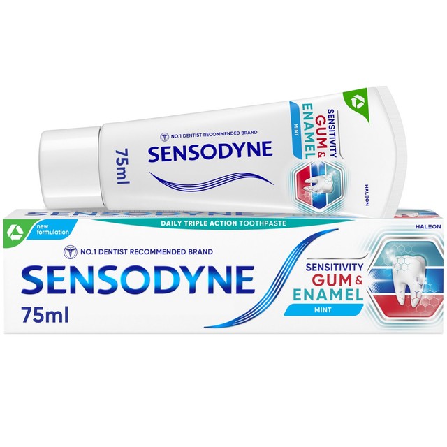 Sensodyne Sensitivity Gum & Enamel toothpaste 75ml (British brand)