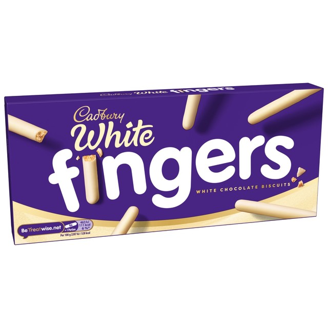 Cadbury white chocolate biscuit fingers 114g - British product