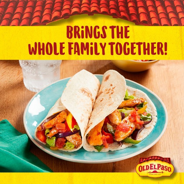 Old El Paso smoky BBQ fajita kit 500g, imported from the UK