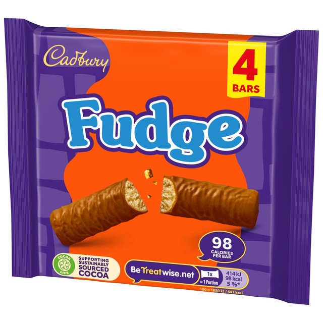 Cadbury fudge chocolate bar multipack 4 x 22g - British product