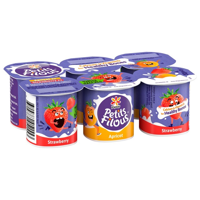 Petits Filous strawberry apricot yoghurt pots 6x47g, imported from the UK