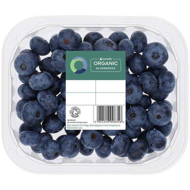 Ocado organic blueberries 150g, imported from the UK
