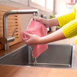 Marigold Squeaky Clean microfibre cloth 32 x 27 cm, imported from the UK