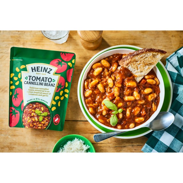 Heinz canned beans Italian-Style 250g, UK version