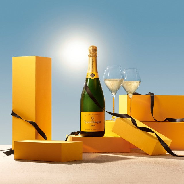 Veuve Clicquot Yellow Label Champagne 75cl (British brand)