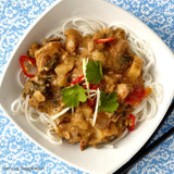 Daylesford Organic Coconut Chicken Curry with Aubergine 550g - British product