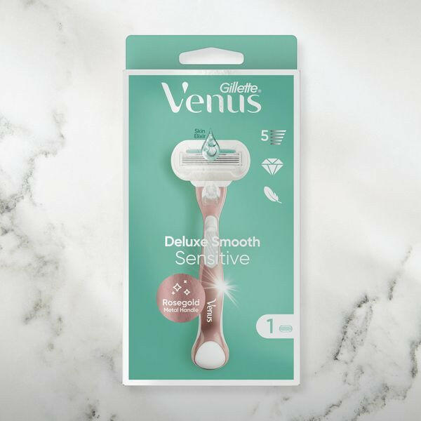 Venus Deluxe Smooth Sensitive RoseGold Razor - 3 Blades GOODS Sainsburys   