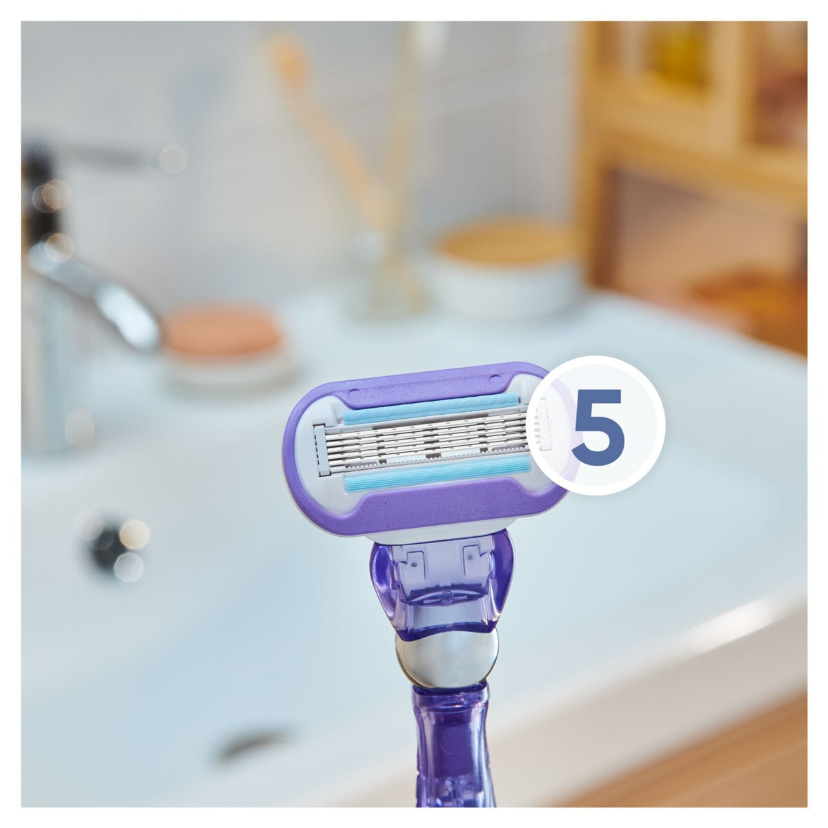 Gillette Venus Swirl Razor Manual Razor for women, UK version