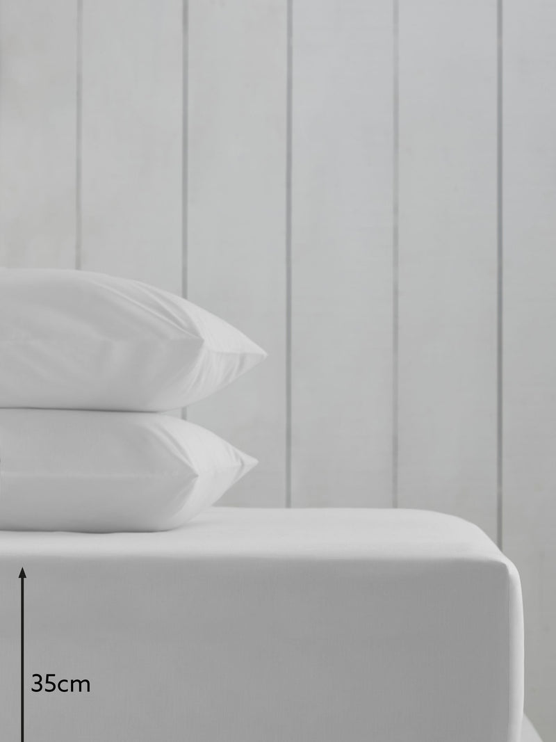 White cotton rich deep fitted bed sheet (British brand)