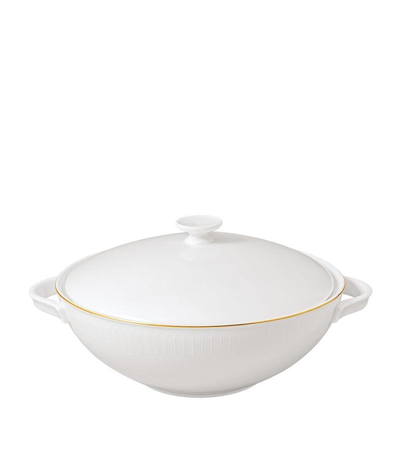 Villeroy & Boch bone porcelain Château Septfontaines soup tureen (British brand)