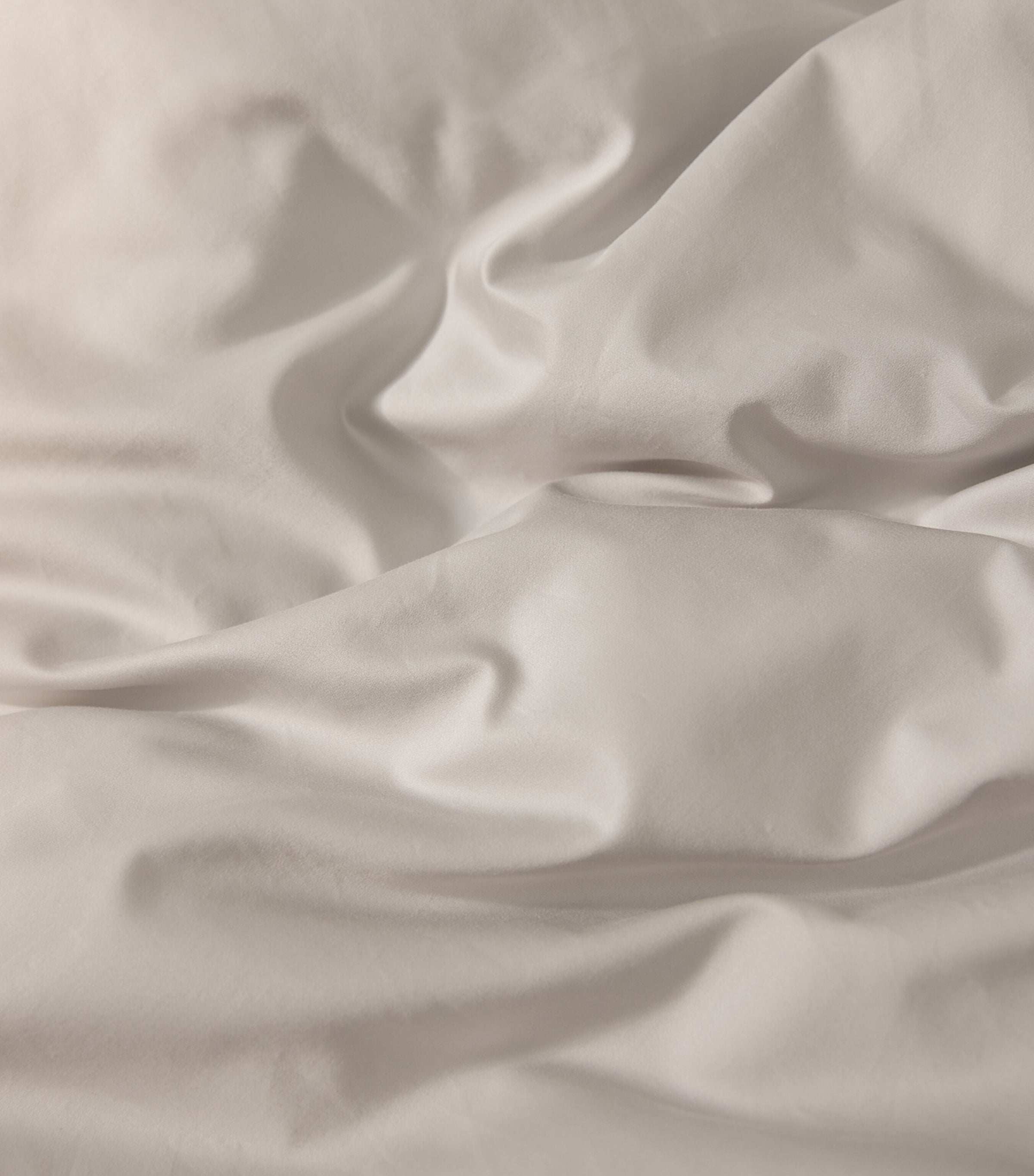 Harrods Brompton II Emperor fitted sheet 215cm x 215cm, UK version